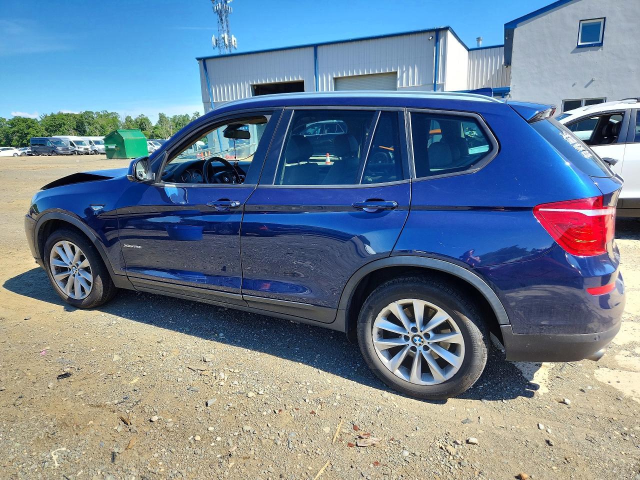 2017 BMW X3 xDrive28I - zdjęcie 2