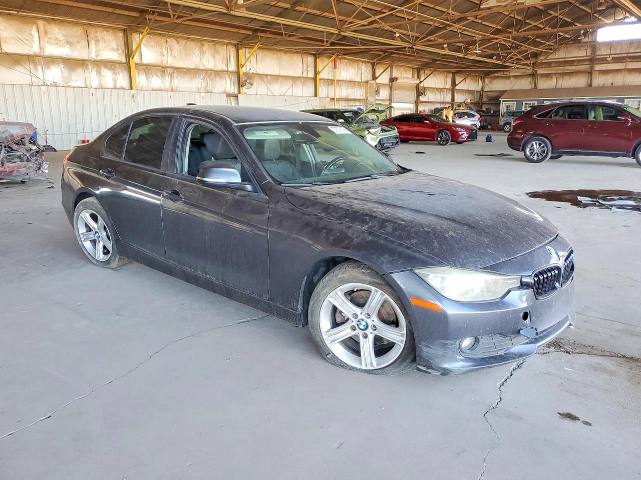 2015 BMW 320 I - zdjęcie 4