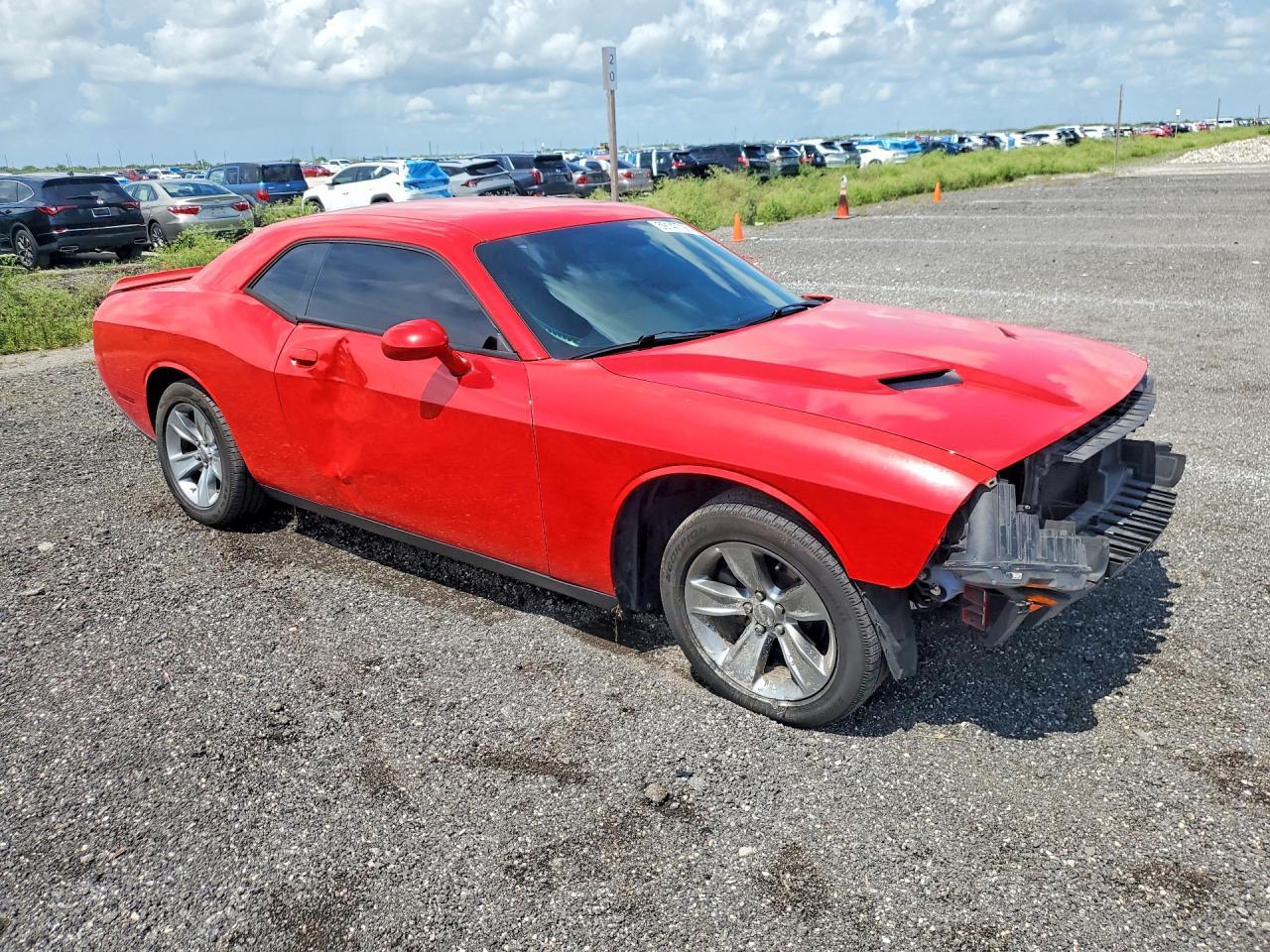 2019 Dodge Challenger Sxt - zdjęcie 4