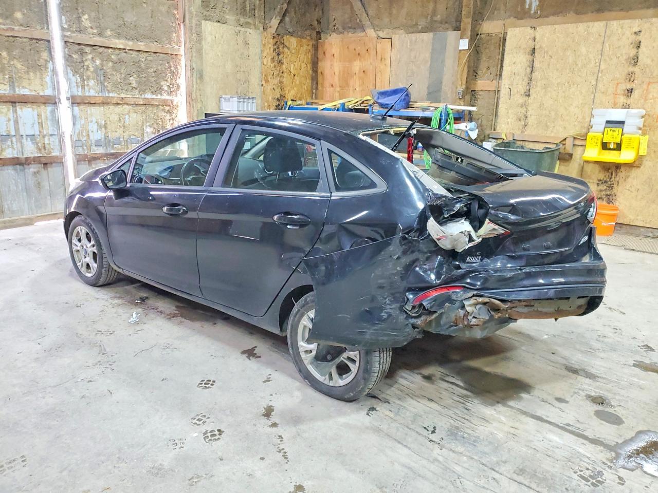 2015 Ford Fiesta Se - zdjęcie 2