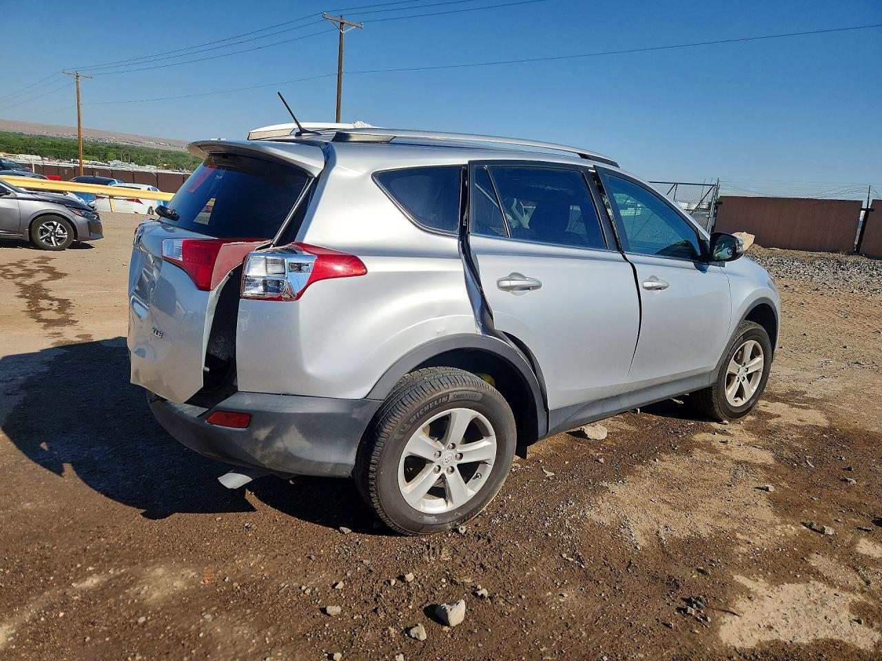 2014 Toyota Rav4 Xle - zdjęcie 3