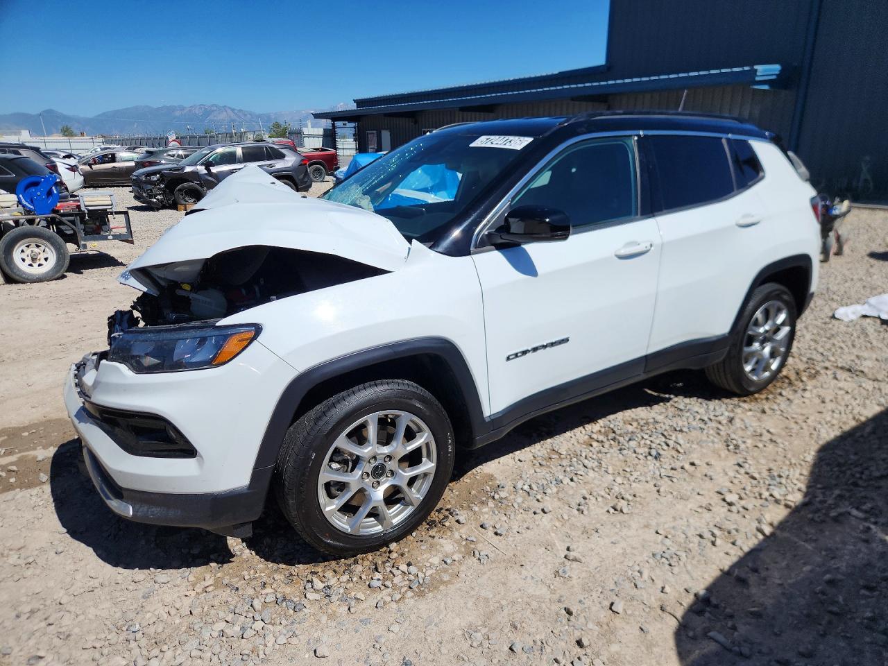 2025 Jeep Compass Limited - zdjęcie główne
