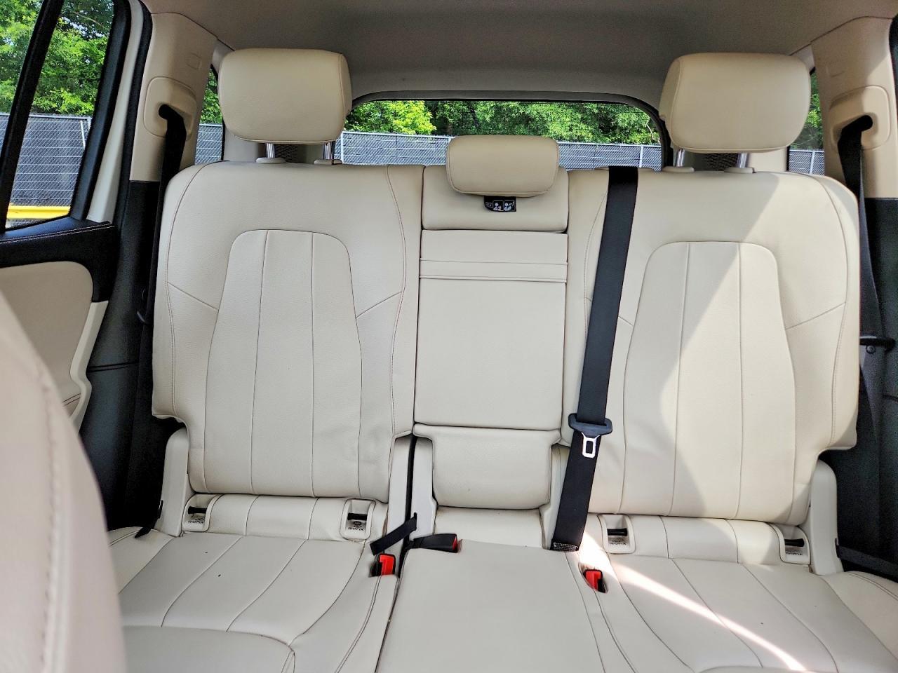 2021 Mercedes-Benz Glb 250 4Matic - zdjęcie 10