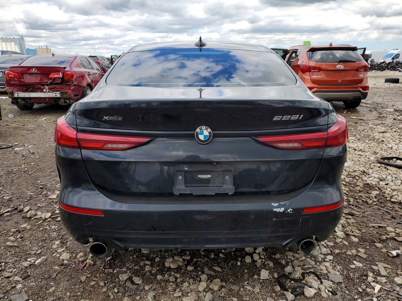 2021 BMW 228Xi - zdjęcie 6