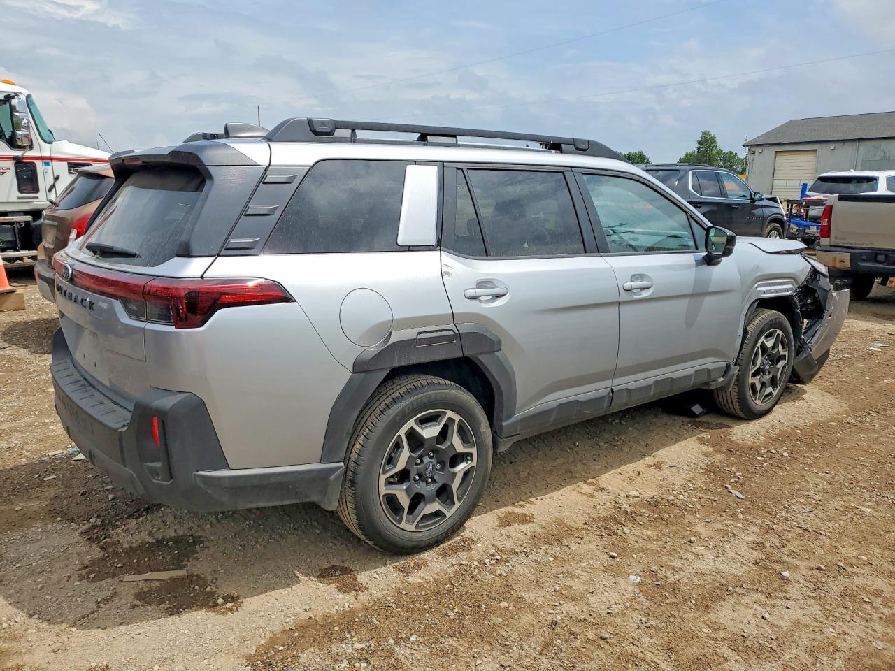 2026 Subaru Outback Touring - zdjęcie 3