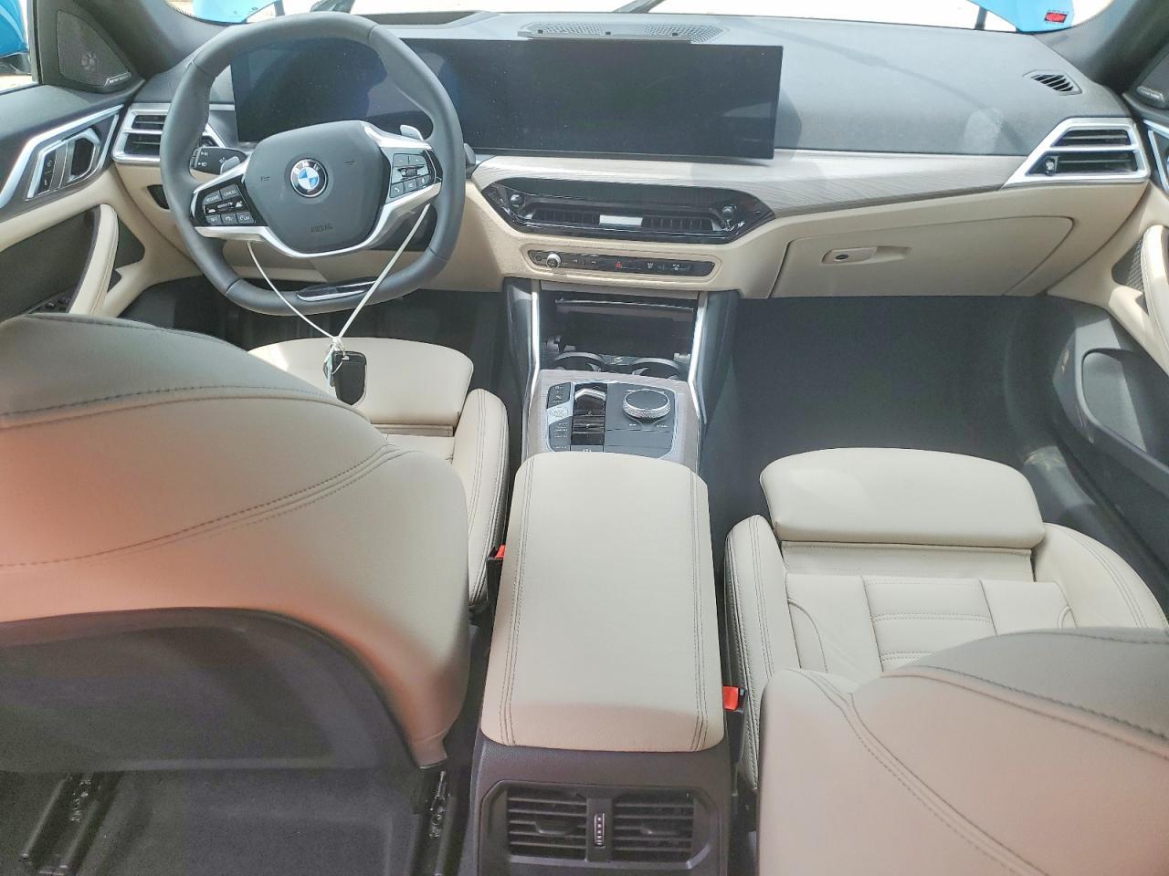 2025 BMW 430Xi Gran Coupe - zdjęcie 8