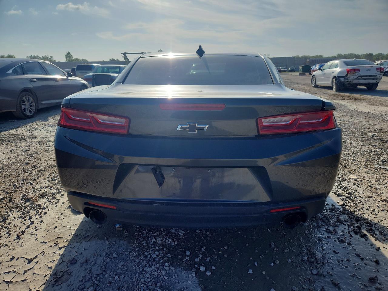 2016 Chevrolet Camaro Lt - zdjęcie 6