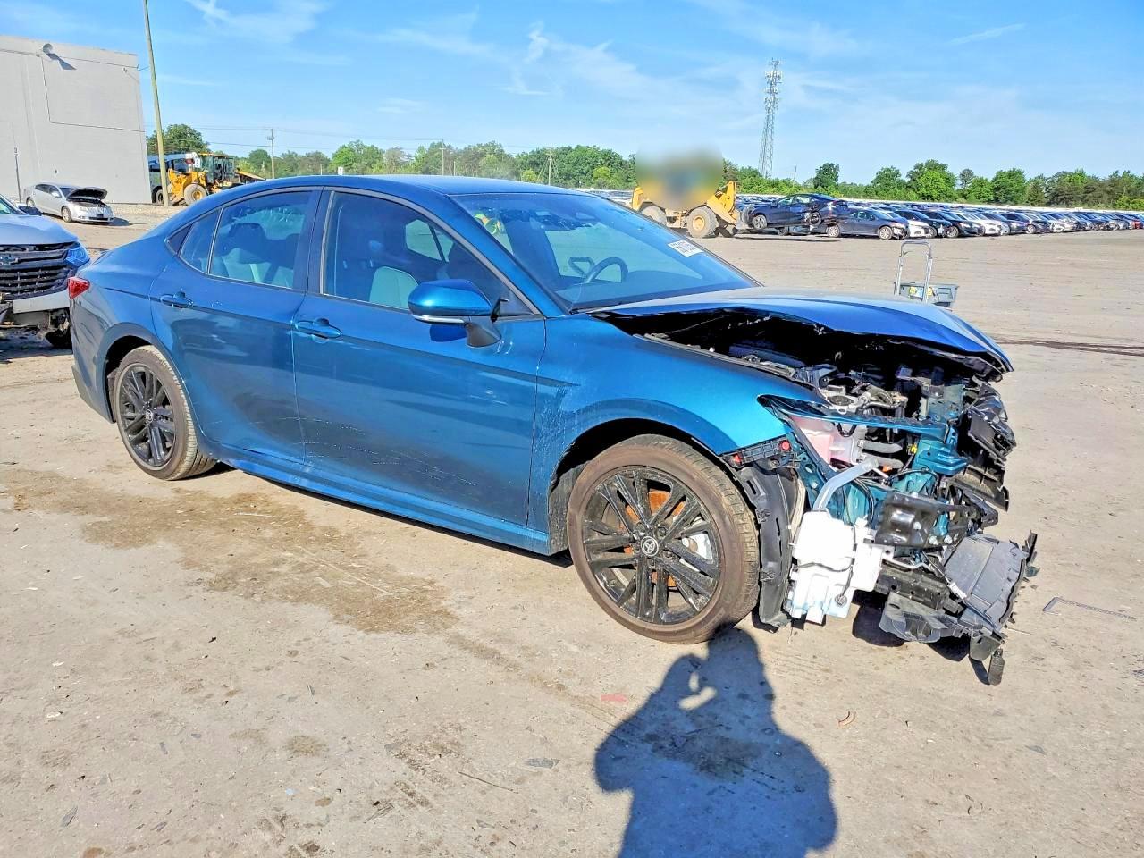 2025 Toyota Camry Se - zdjęcie 4