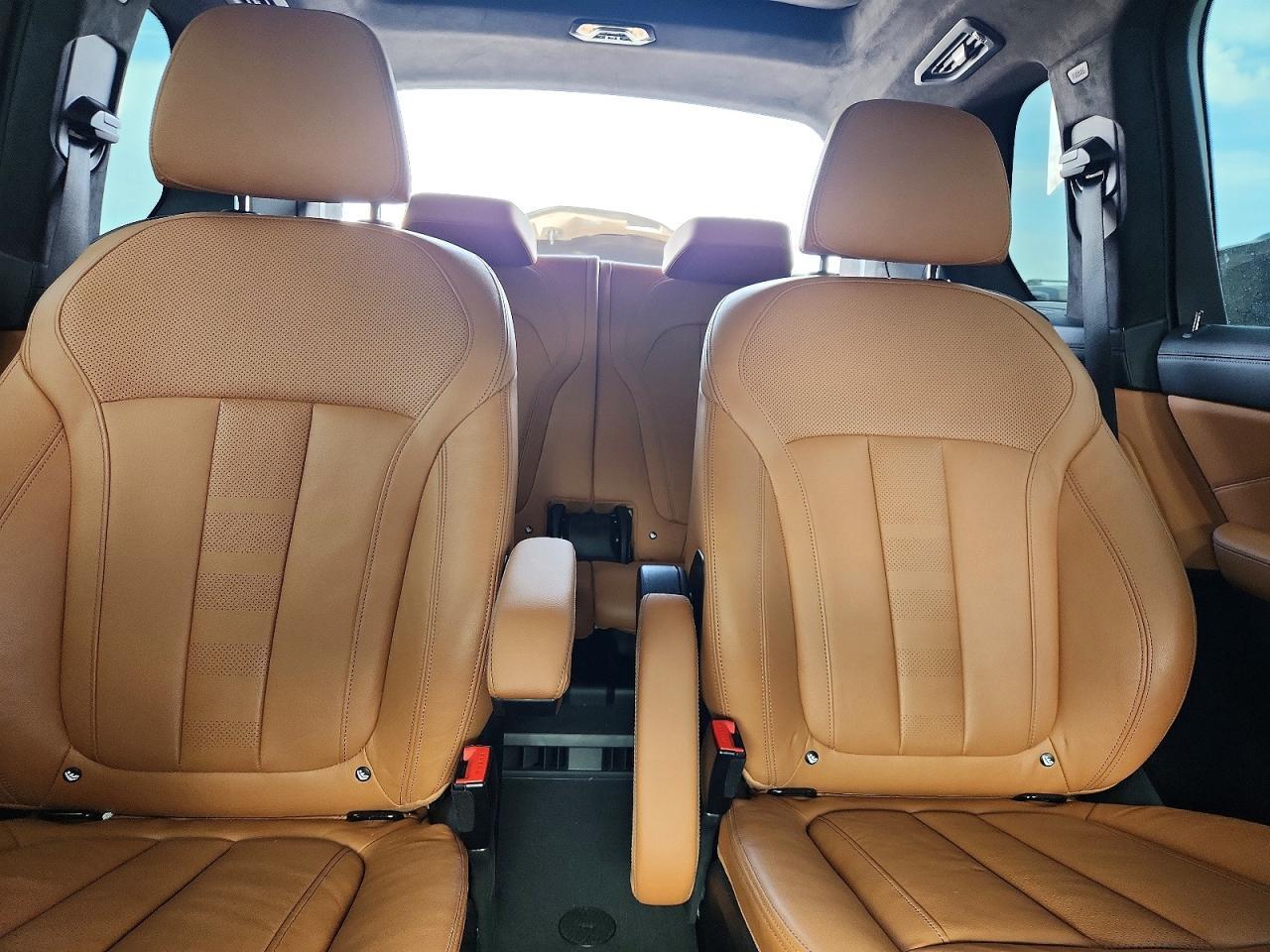 2020 BMW X7 xDrive40I - zdjęcie 10