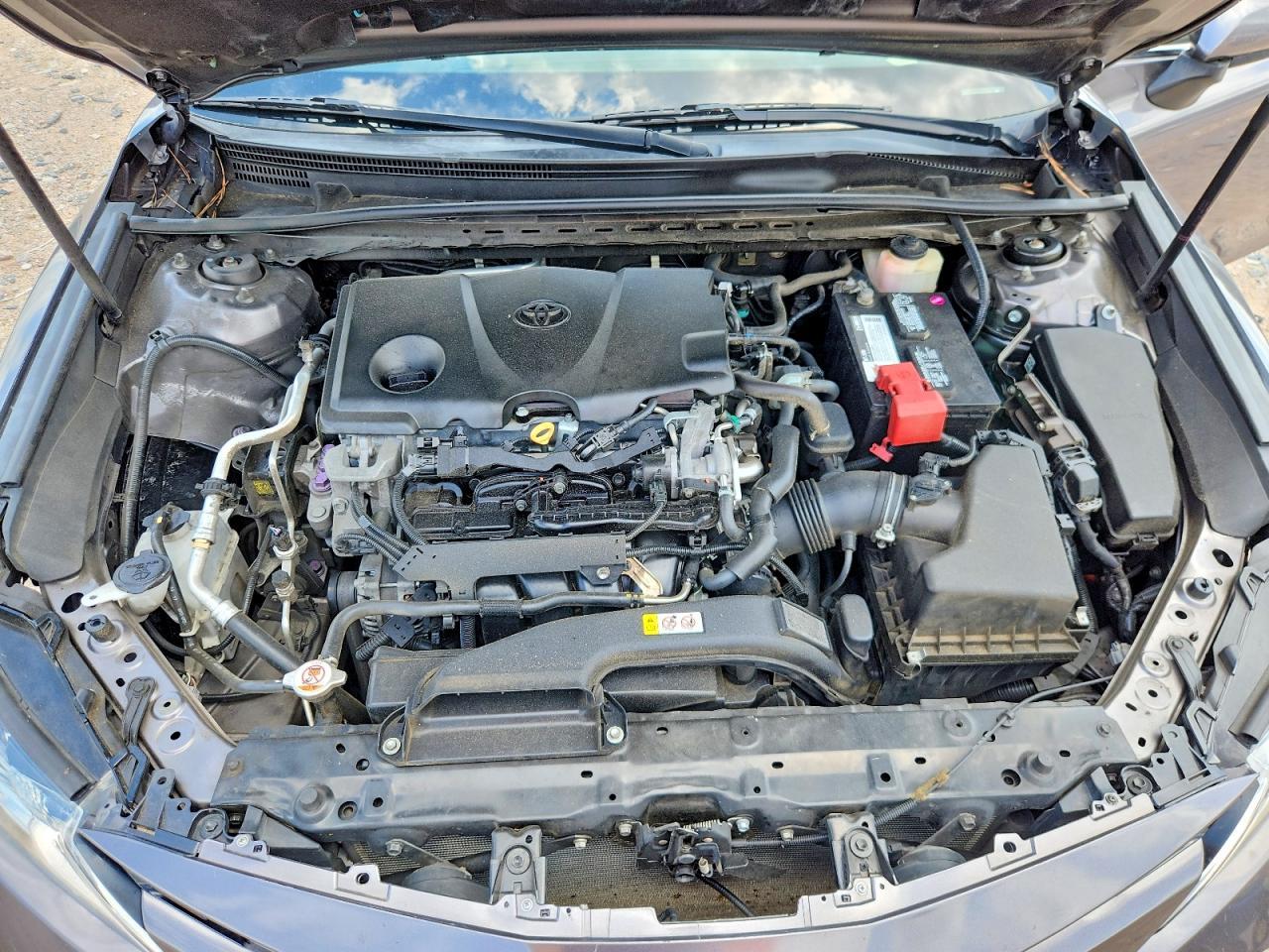 2018 Toyota Camry Le - zdjęcie 11