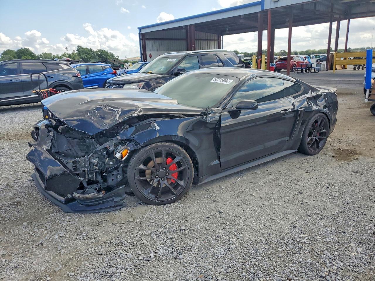 2015 Ford Mustang - zdjęcie główne
