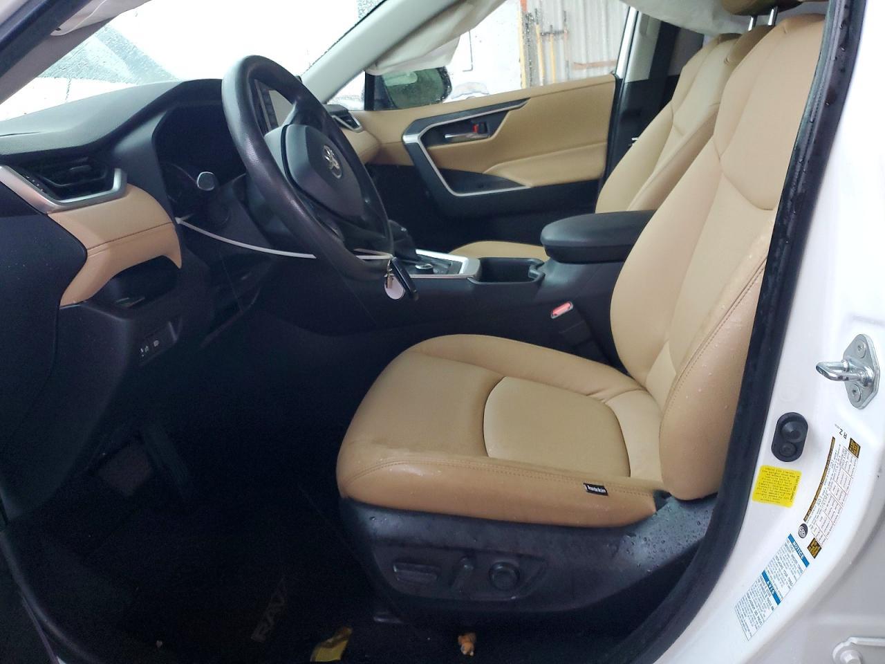 2022 Toyota Rav4 Xle - zdjęcie 7