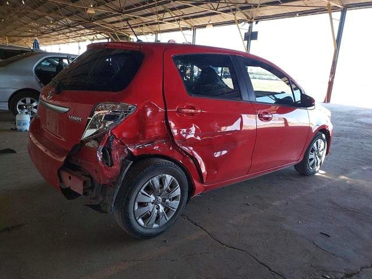 2014 Toyota Yaris - zdjęcie 3