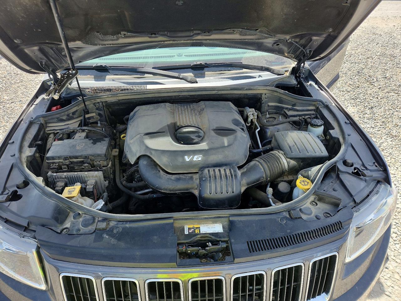 2015 Jeep Grand Cherokee Laredo - zdjęcie 12