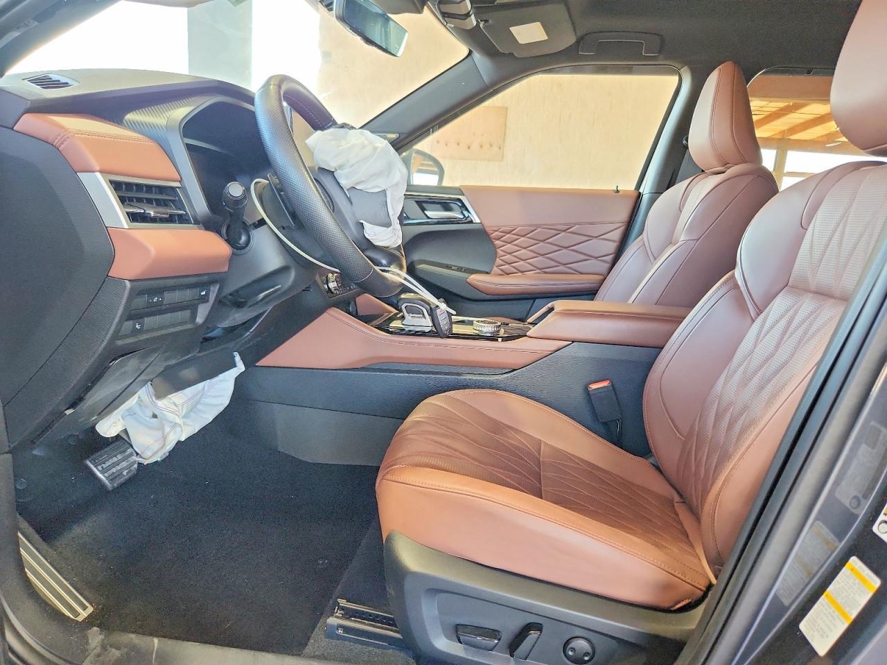 2025 Mitsubishi Outlander Sel - zdjęcie 7
