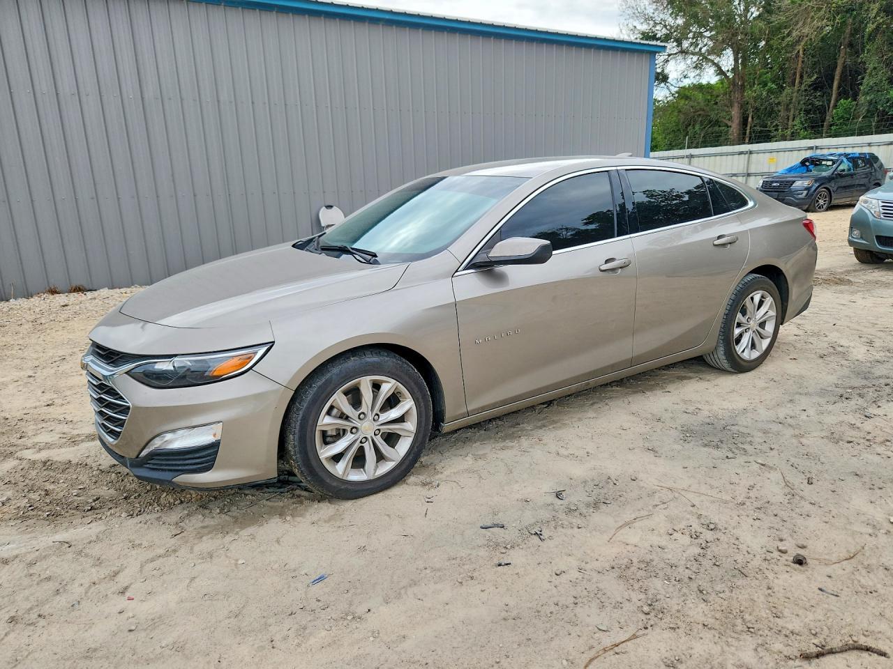 2022 Chevrolet Malibu Lt - zdjęcie główne