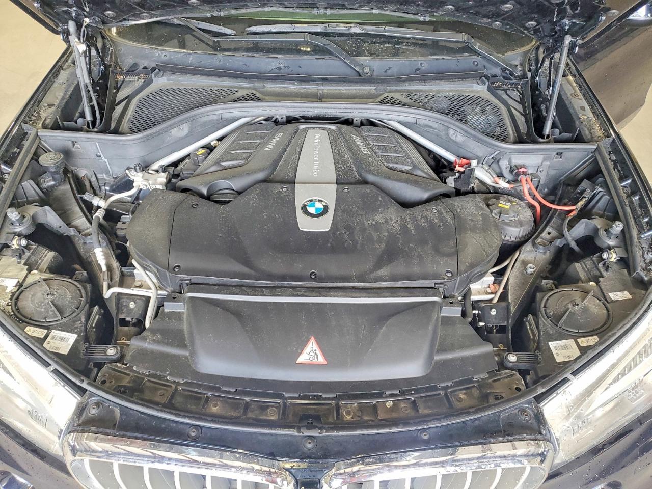 2016 BMW X5 xDrive50I - zdjęcie 12