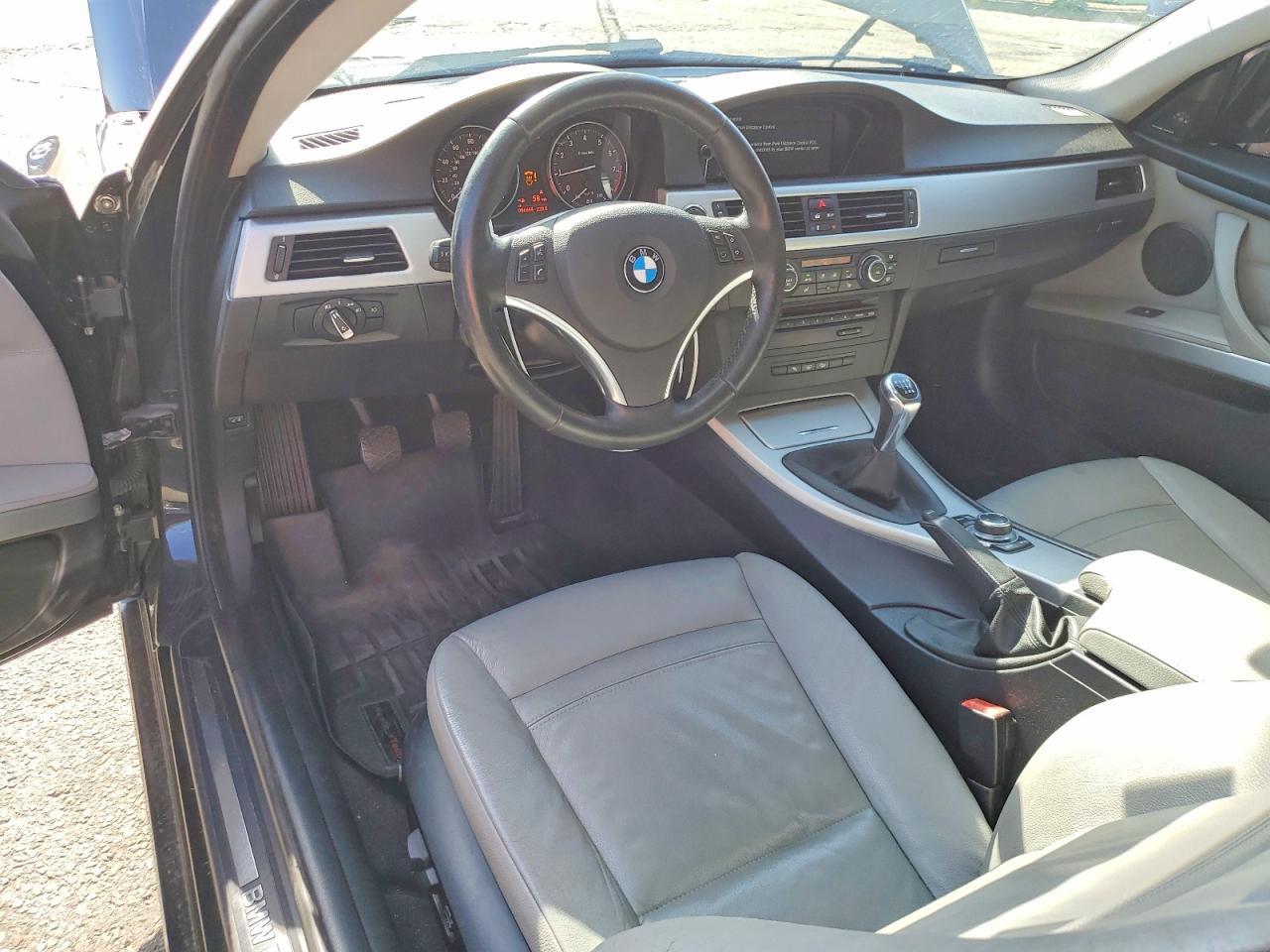 2013 BMW Seria 3 Coupe 328i - zdjęcie 8