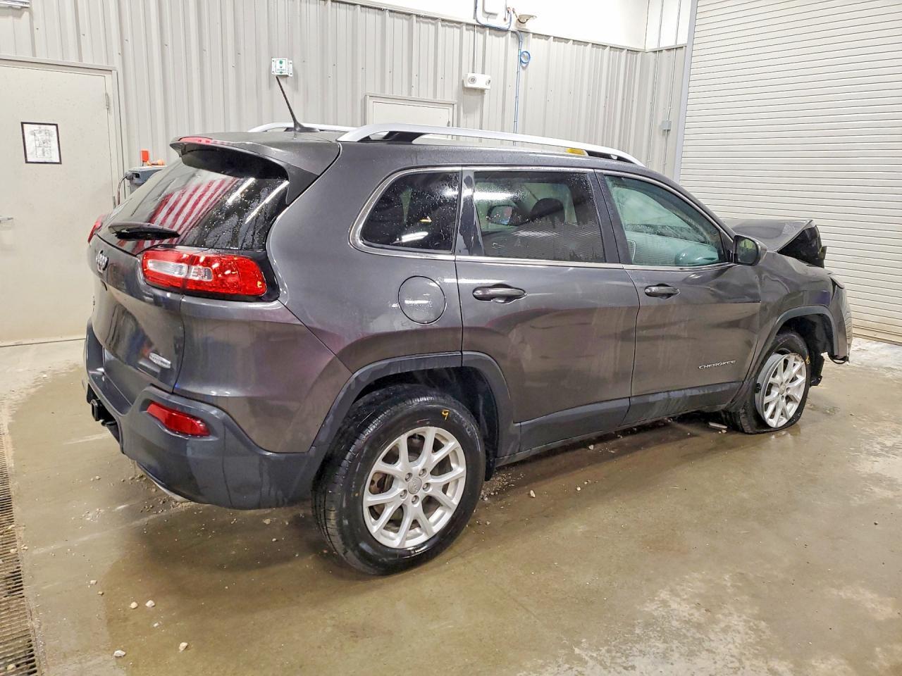 2017 Jeep Cherokee Latitude - zdjęcie 3