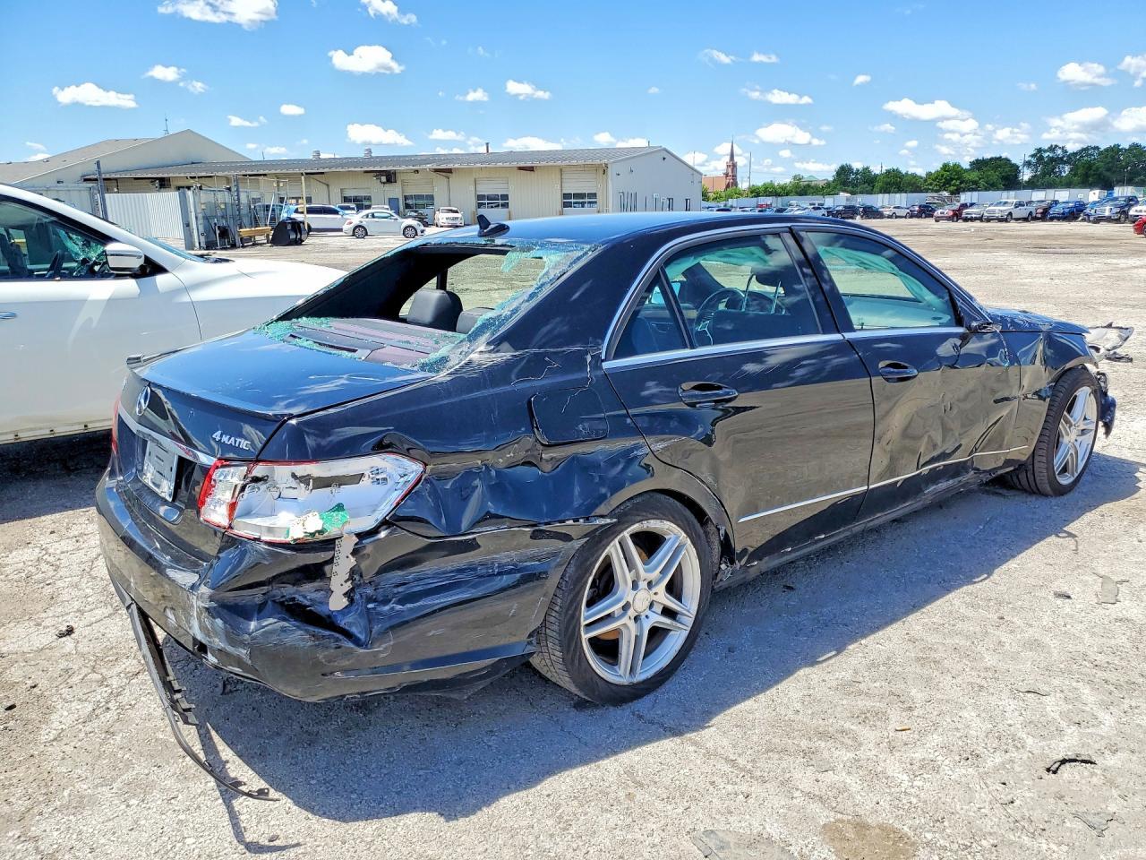 2013 Mercedes-Benz E 350 4Matic - zdjęcie 3