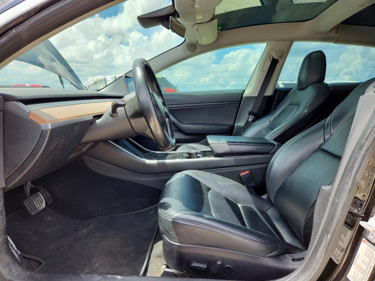 2018 Tesla Model 3 - zdjęcie 7