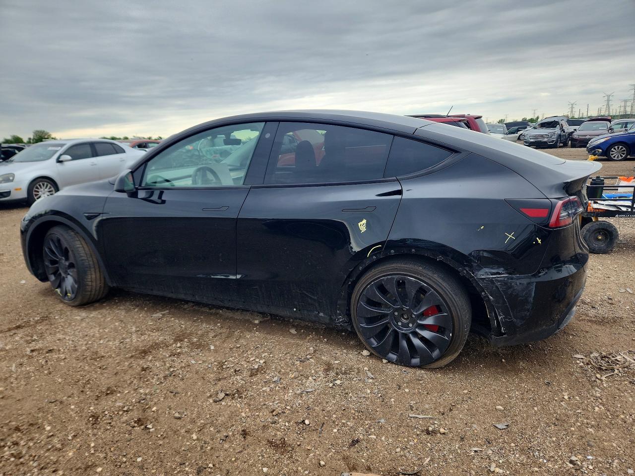 2023 Tesla Model Y - zdjęcie 2