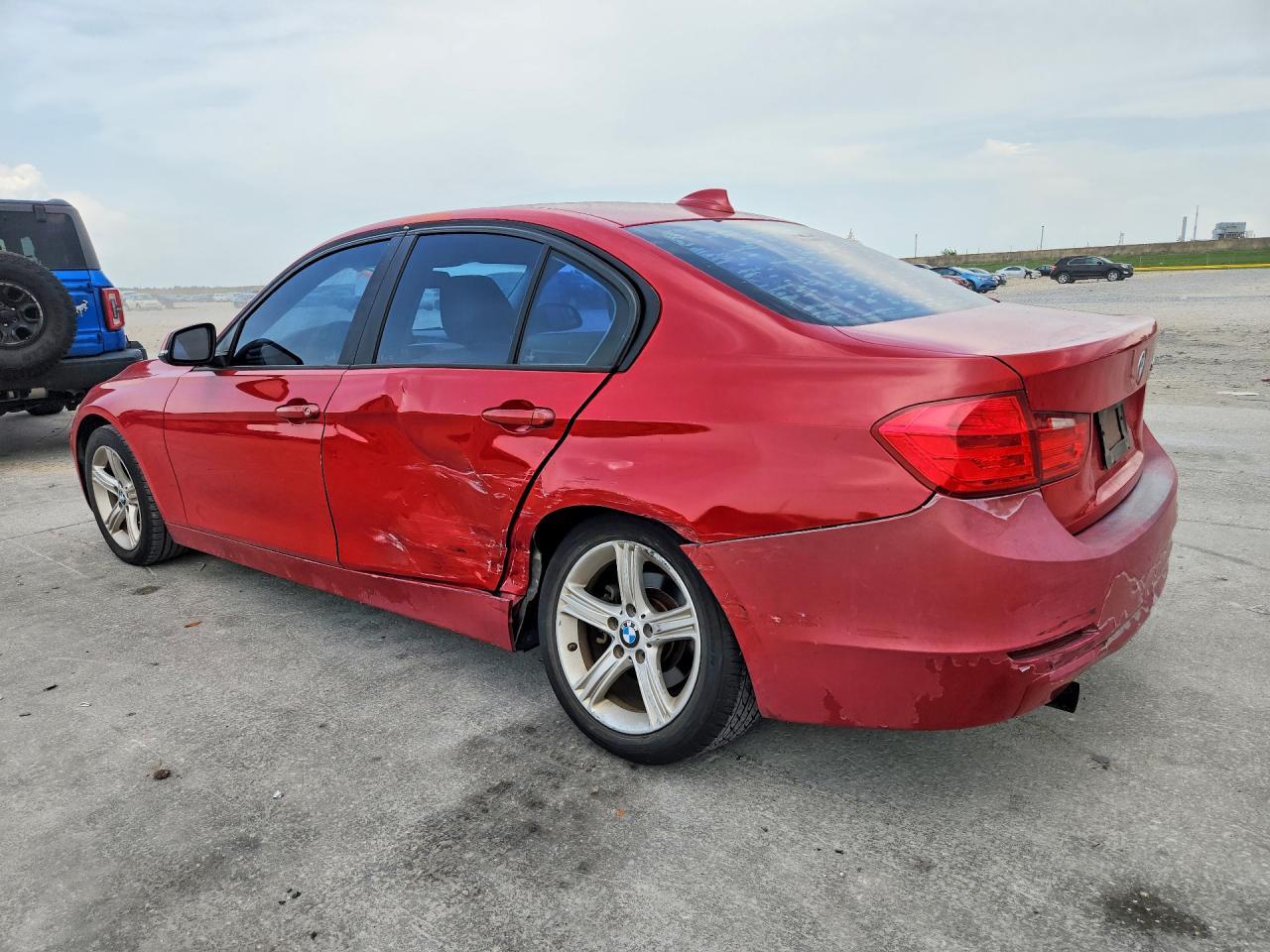 2014 BMW 320 I - zdjęcie 2