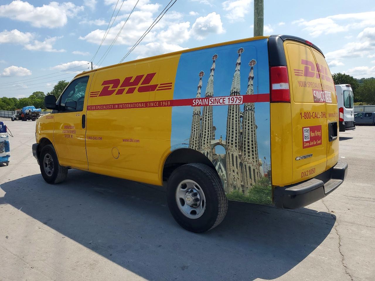 2021 Chevrolet Express G2500 - zdjęcie 2