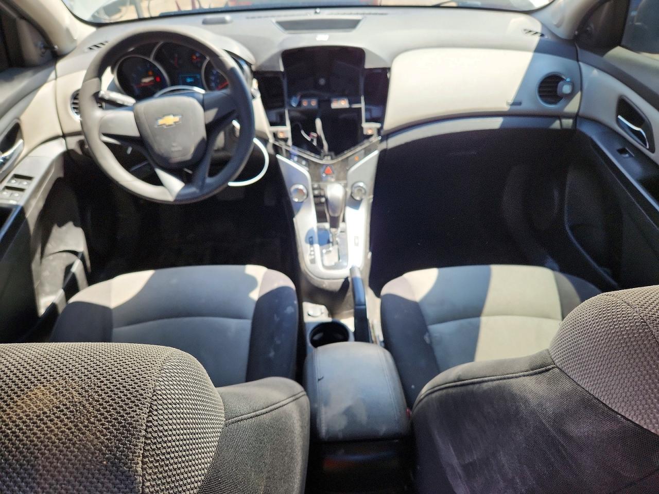 2013 Chevrolet Cruze Ls - zdjęcie 8