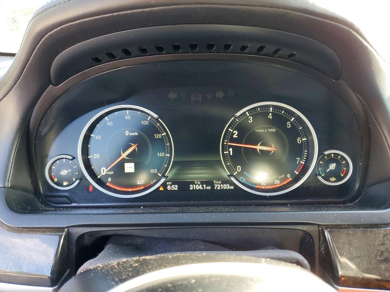 2014 BMW 750 Li - zdjęcie 9