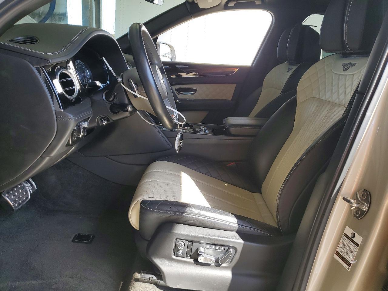 2018 Bentley Bentayga - zdjęcie 7