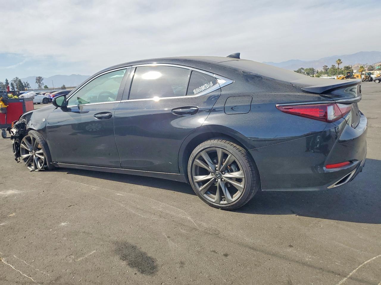 2021 Lexus Es 350 F Sport - zdjęcie 2