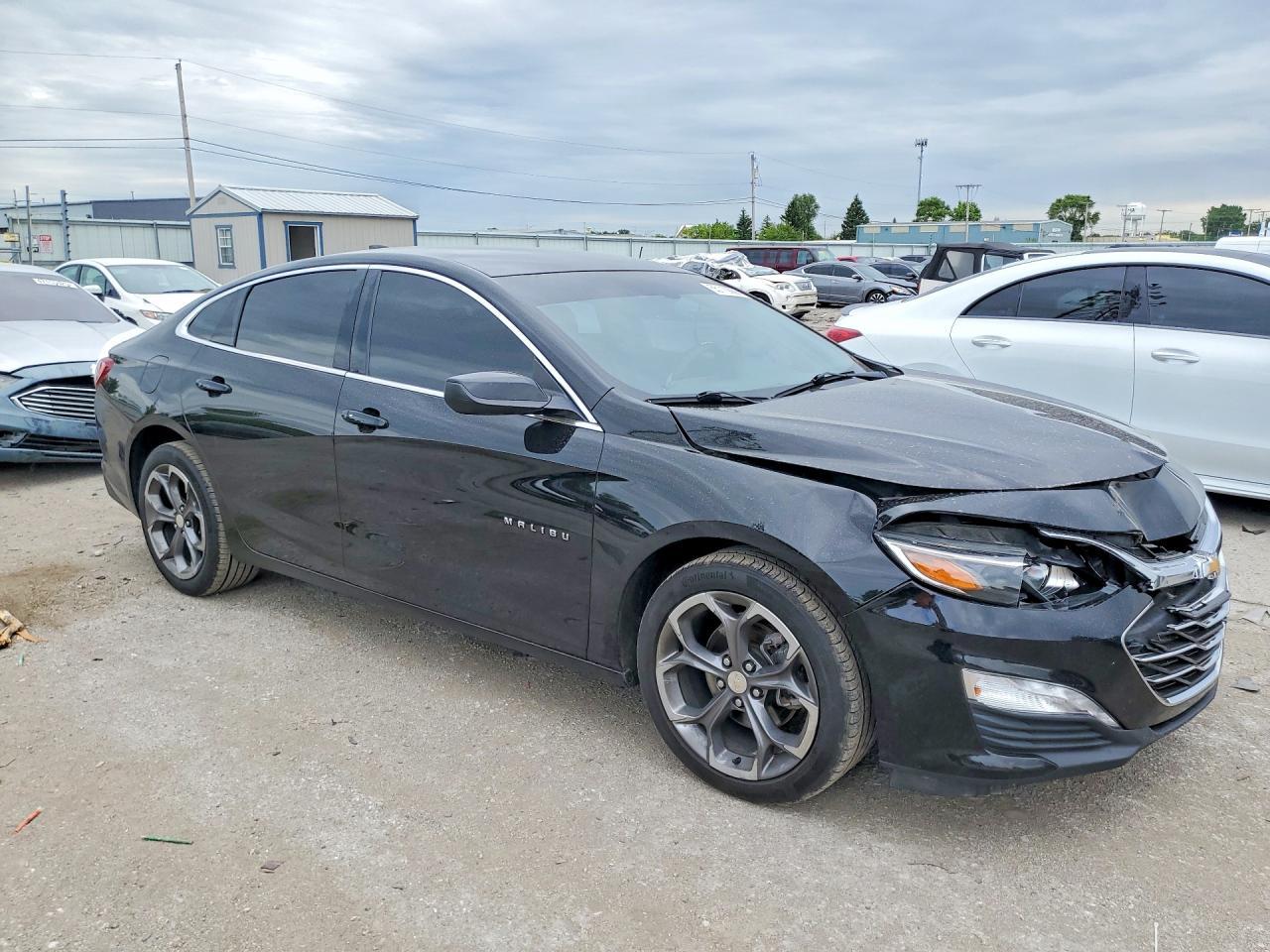 2020 Chevrolet Malibu Lt - zdjęcie 4