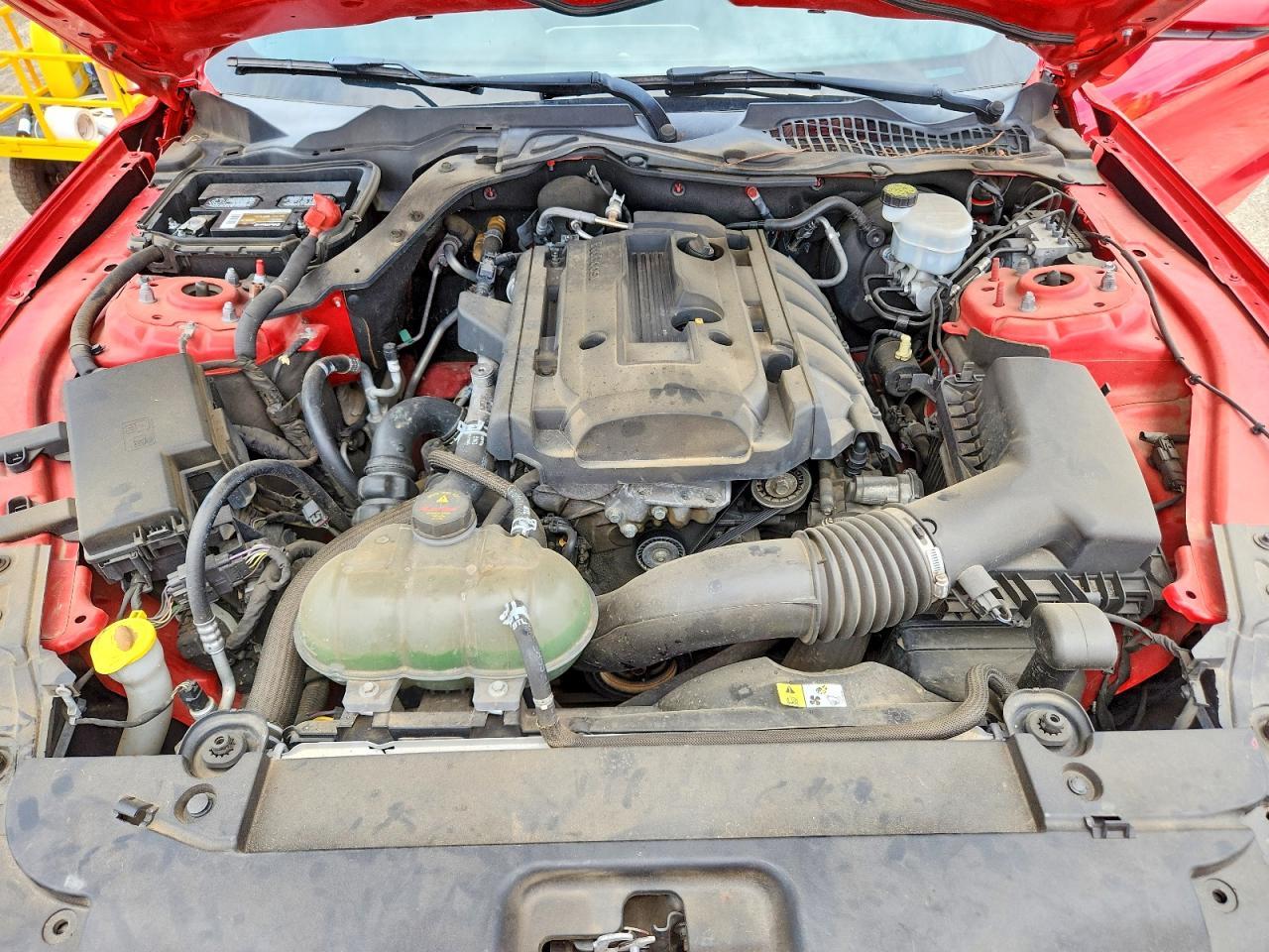 2016 Ford Mustang - zdjęcie 11