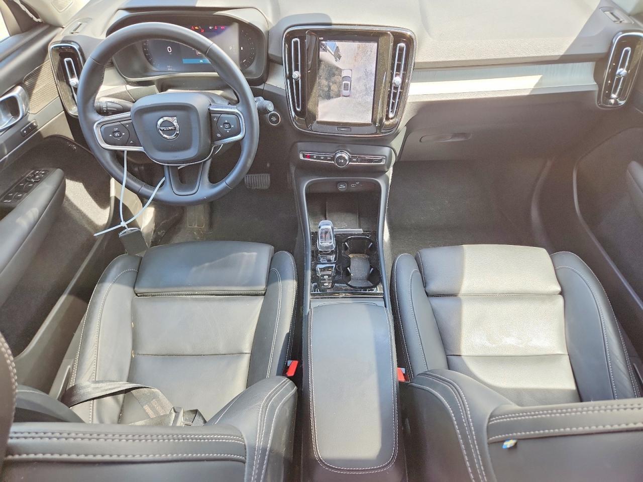 2025 Volvo Xc40 Ultra - zdjęcie 8