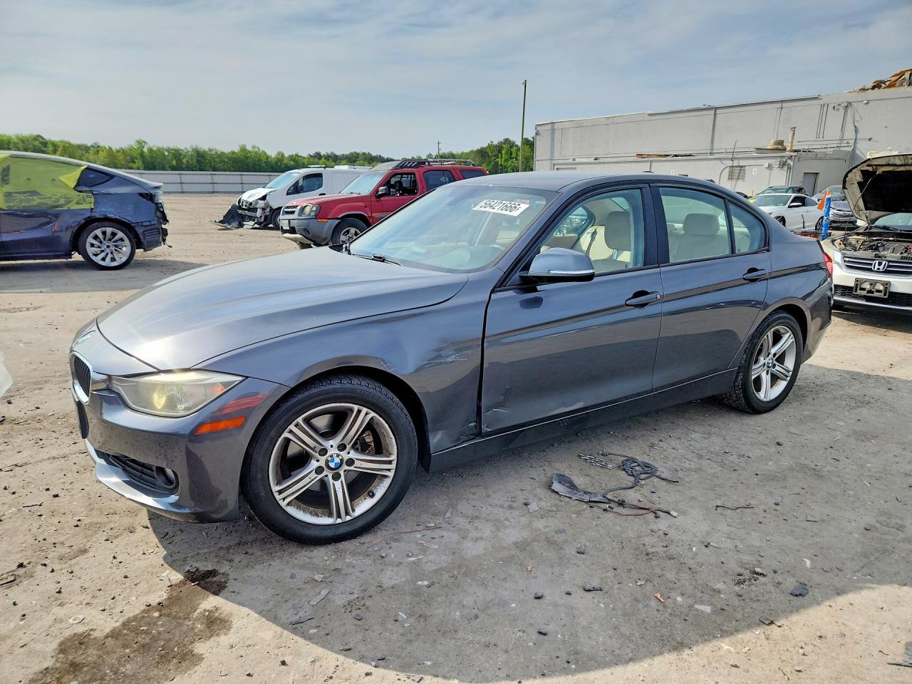 2013 BMW 320 I - zdjęcie główne