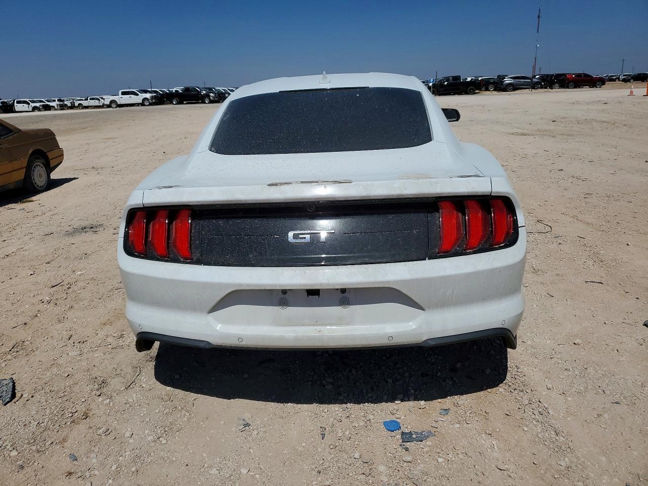 2023 Ford Mustang Gt - zdjęcie 6