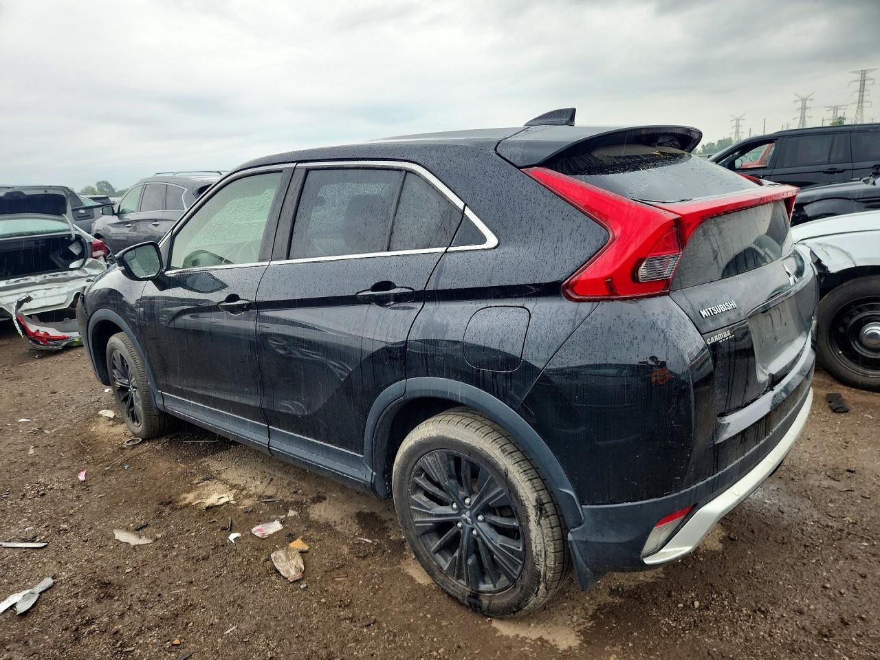 2018 Mitsubishi Eclipse Cross Le - zdjęcie 2