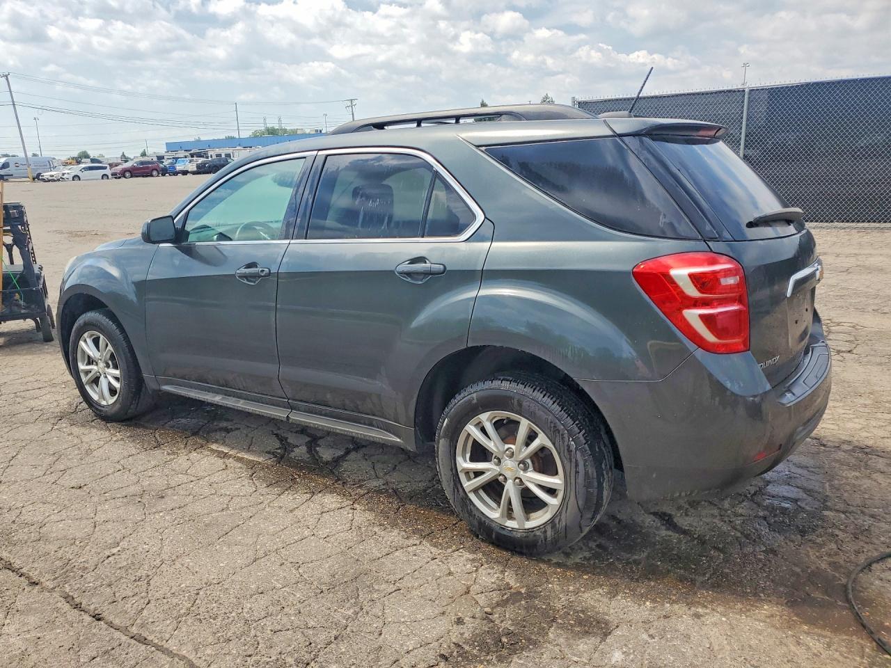 2017 Chevrolet Equinox Lt - zdjęcie 2