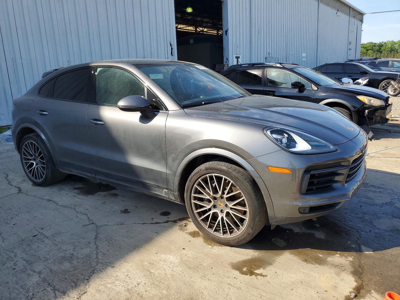 2022 Porsche Cayenne Coupe - zdjęcie 4