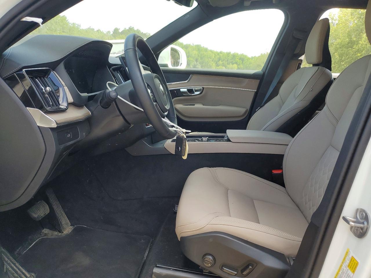 2025 Volvo Xc90 Plus - zdjęcie 7