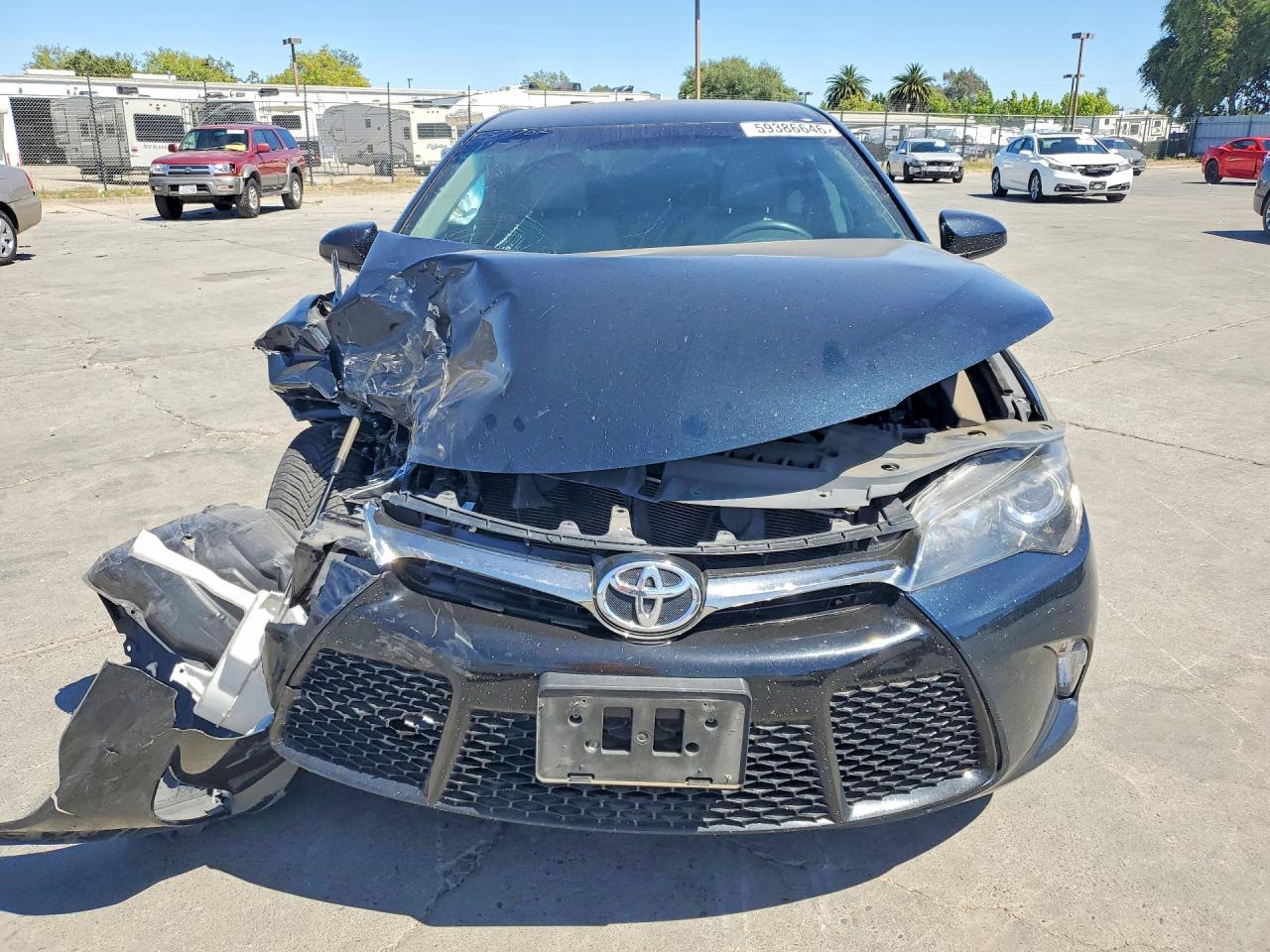 2017 Toyota Camry Se - zdjęcie 5