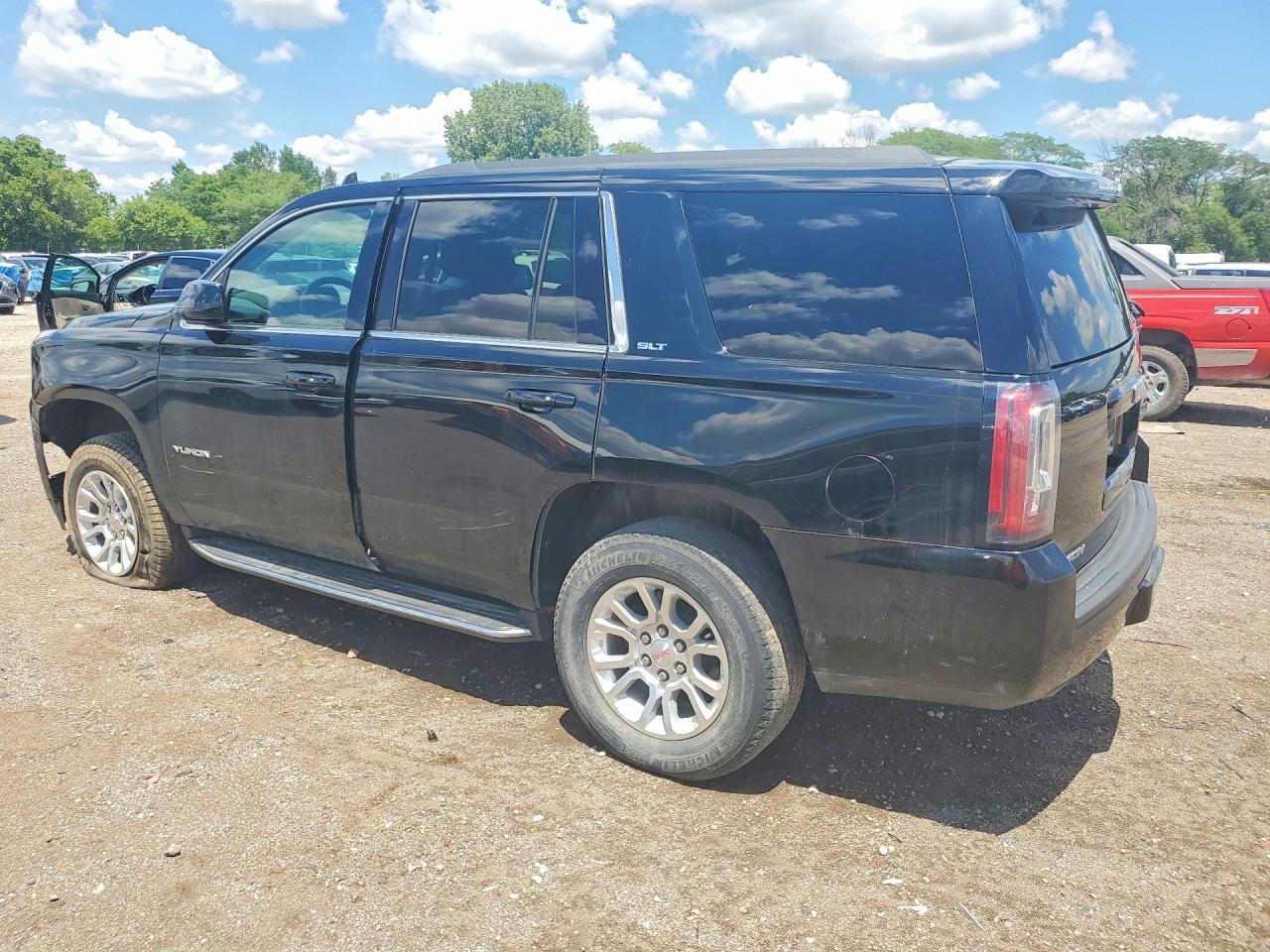 2020 GMC Yukon Slt - zdjęcie 2