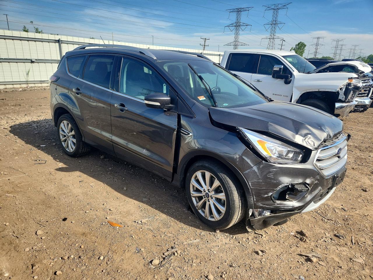 2017 Ford Escape Titanium - zdjęcie 4