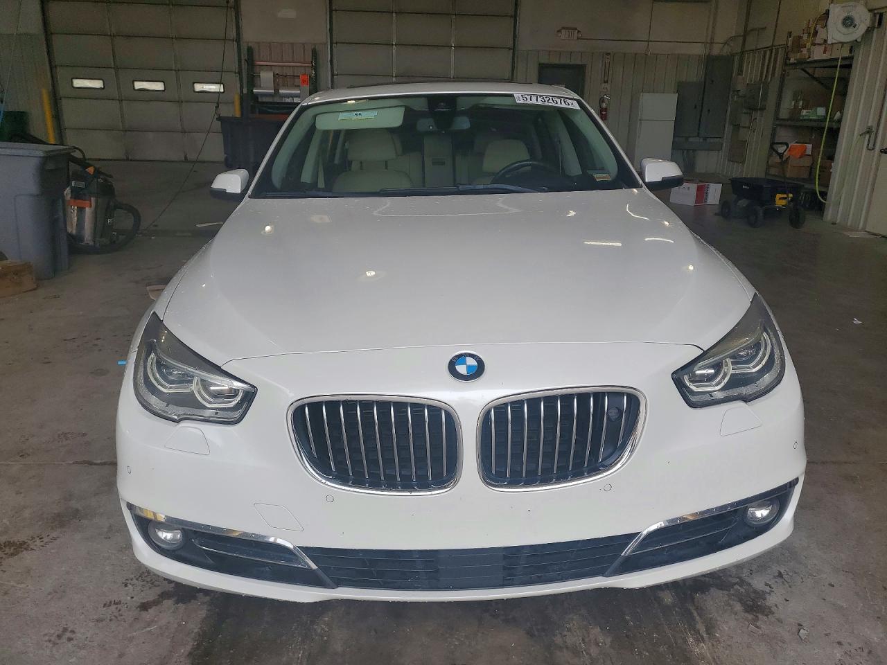 2014 BMW Seria 5 550i - zdjęcie 5