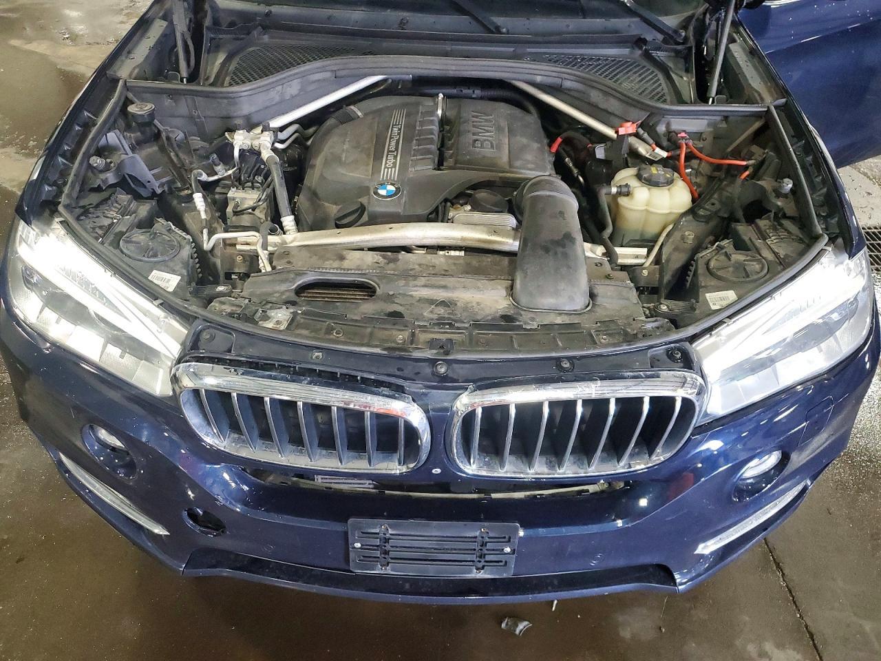 2016 BMW X5 xDrive35I - zdjęcie 12