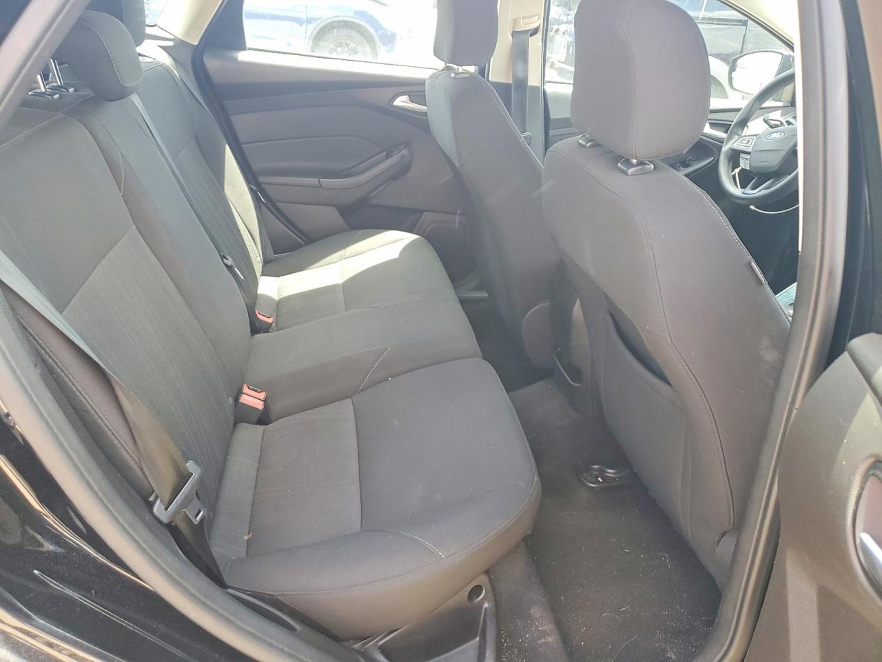 2016 Ford Focus Se - zdjęcie 10