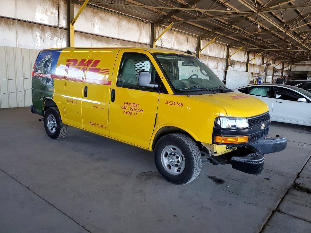 2021 Chevrolet Express G2500 - zdjęcie 4