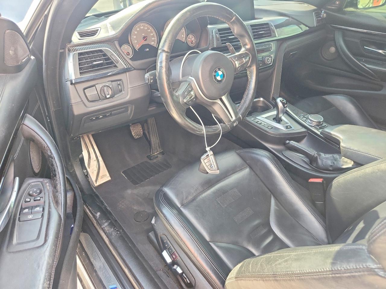 2016 BMW M4 - zdjęcie 8