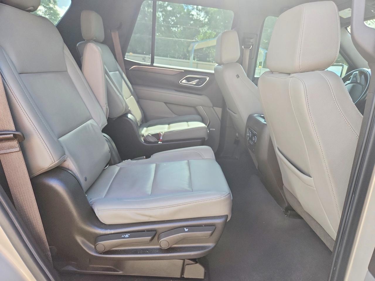 2021 Chevrolet Tahoe C1500 Lt - zdjęcie 11